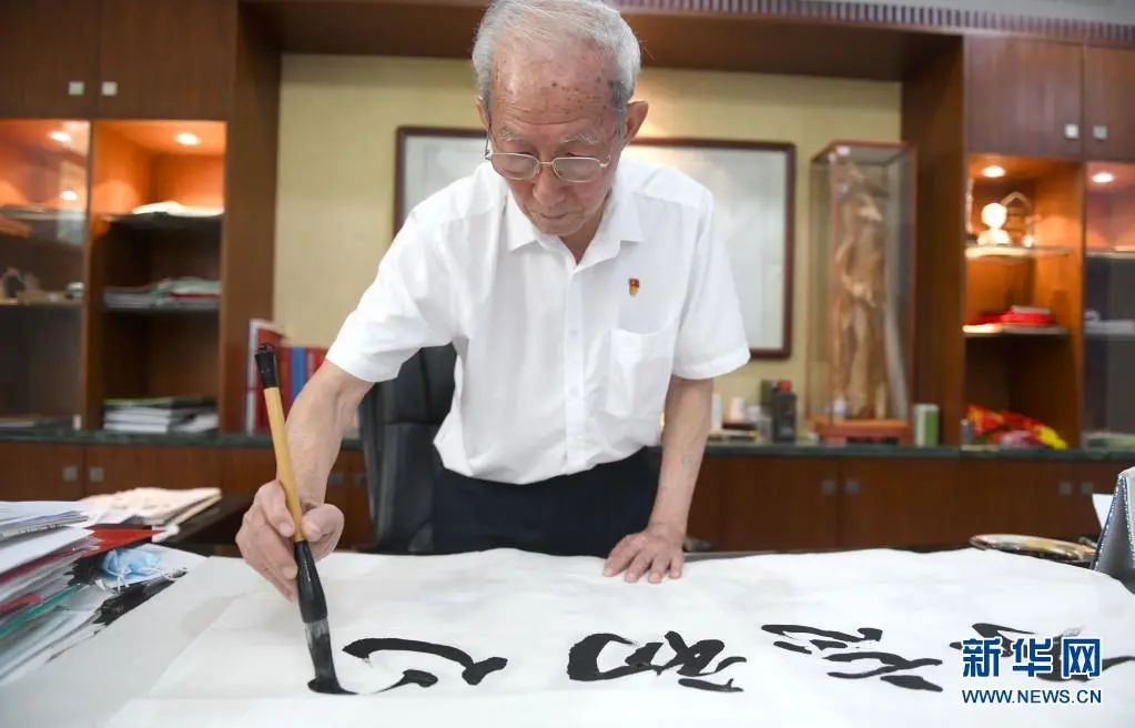 1629442436654679.jpg ba5b7b393c5253cf7fec10f19845f375.jpg